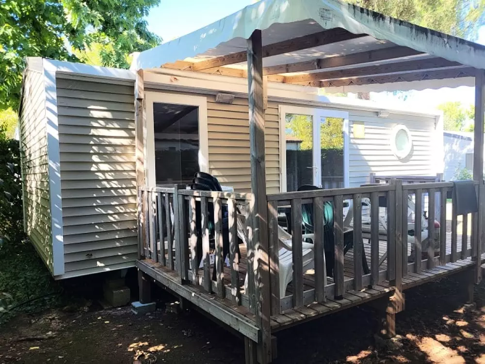 Flower Camping l'Escale du Perthuis 4 étoiles★★★★