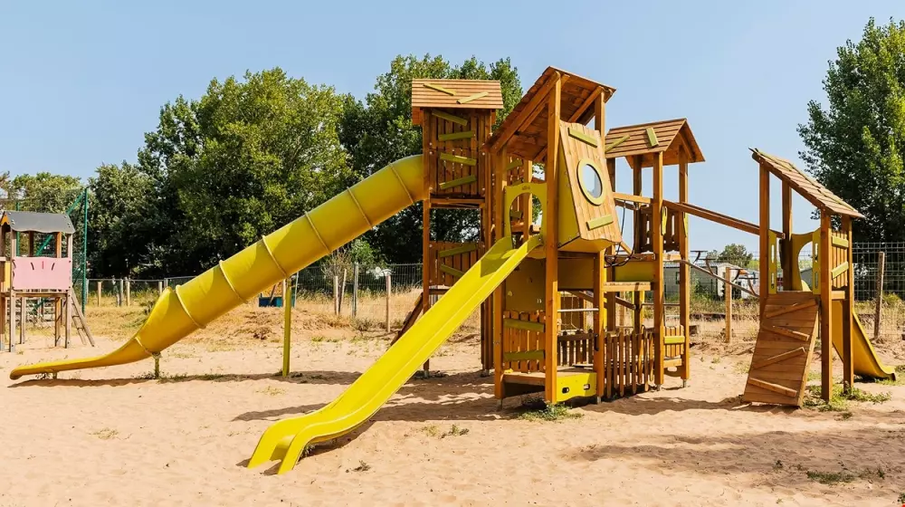 Flower Camping l'Escale du Perthuis 4 étoiles★★★★