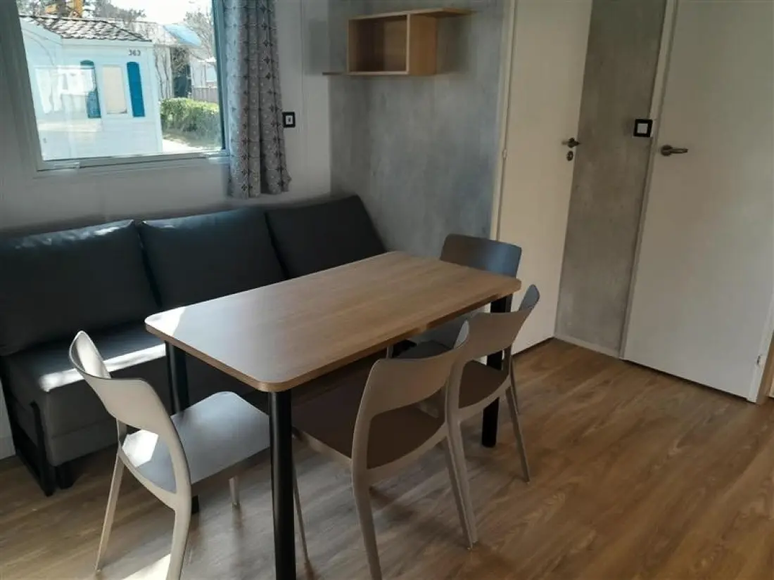 Flor Camping l'Escale du Perthuis 4 Estrellas★★★★