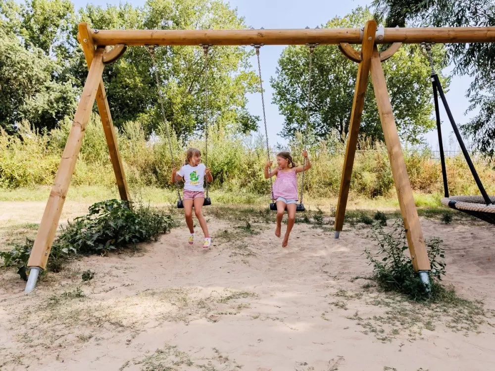 Flower Camping l'Escale du Perthuis 4 étoiles★★★★