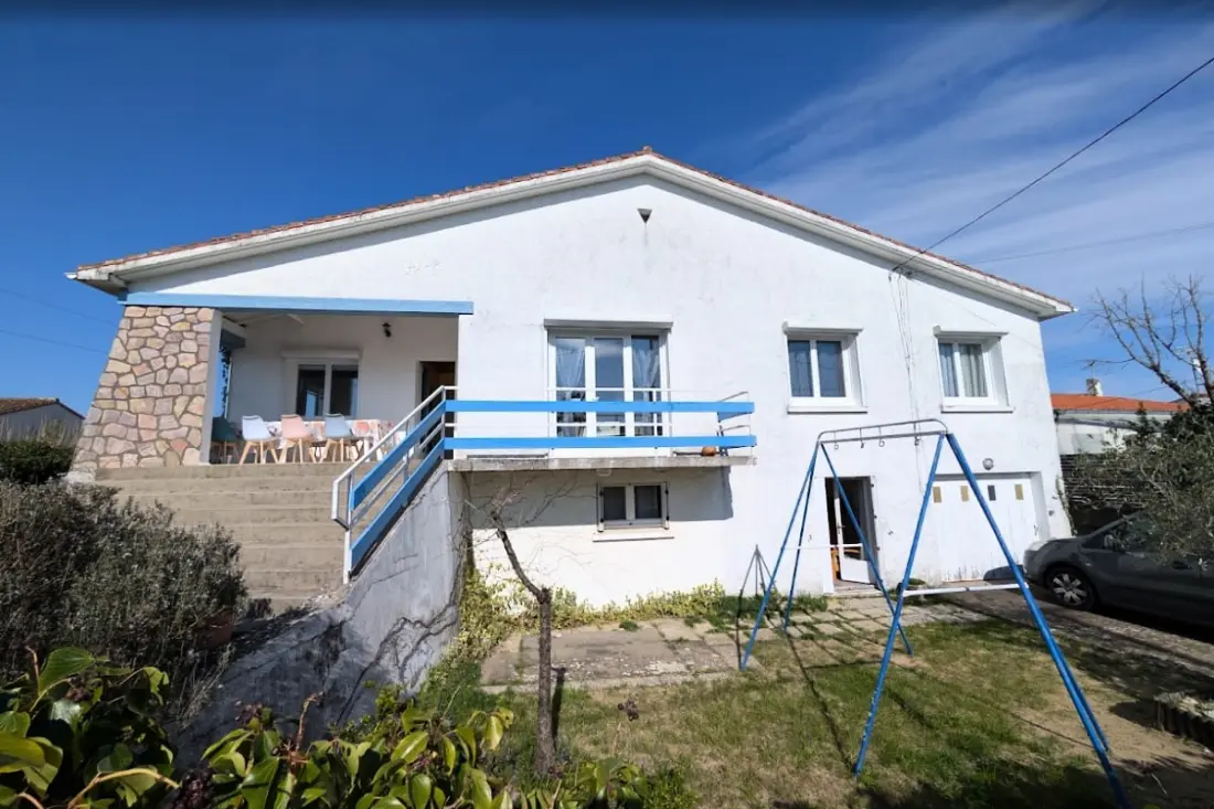 Családi ház a központ közelében és a De La Plage