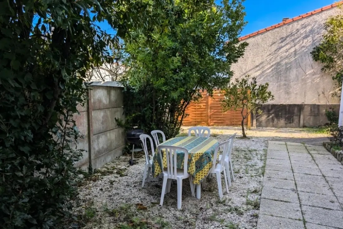 Családi ház a központ közelében és a De La Plage