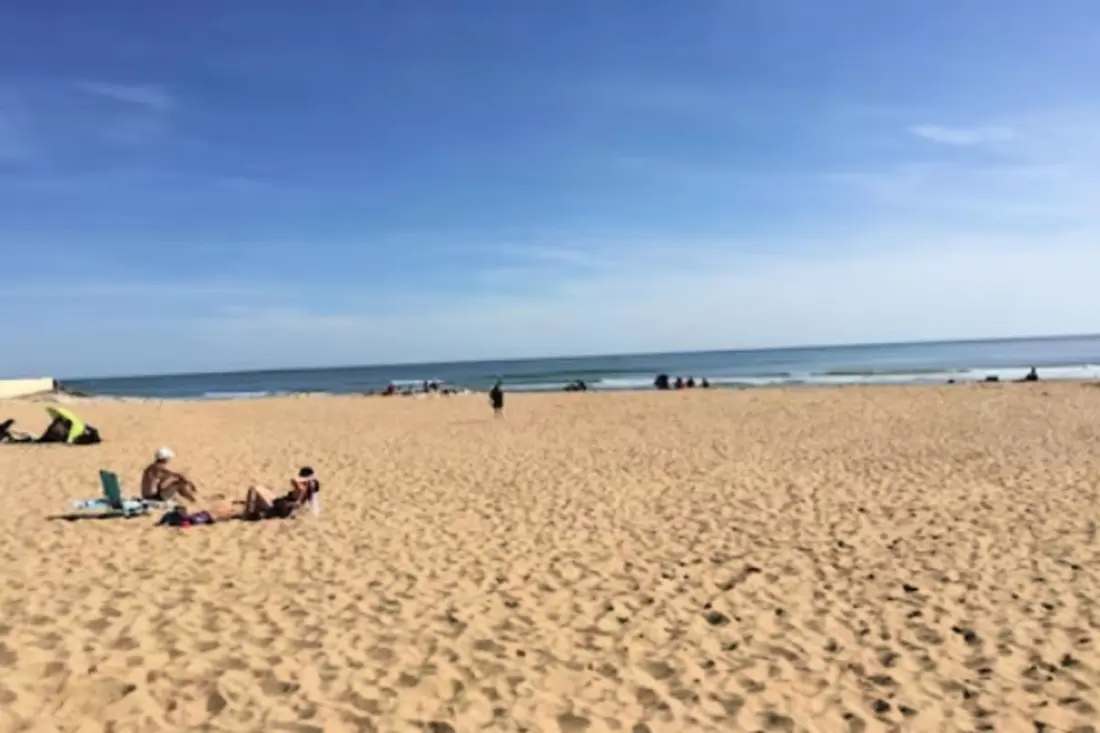 Békés ház 5min Pied De La Plage