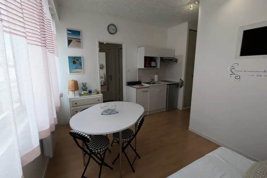 Kényelmes Studio Near Center és Beach