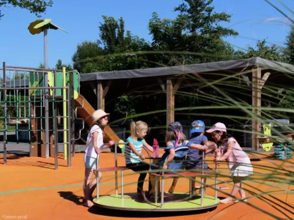 Camping Romanée - Kervilor 4 Sterne★★★★