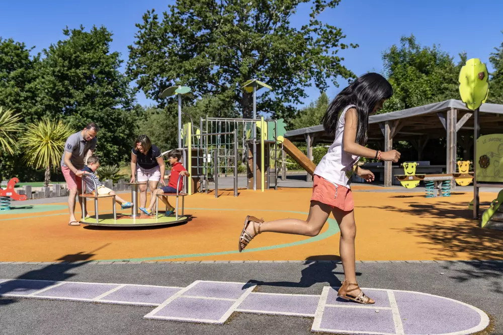 Camping Romanée Le Kervilor4 Stars★★★★
