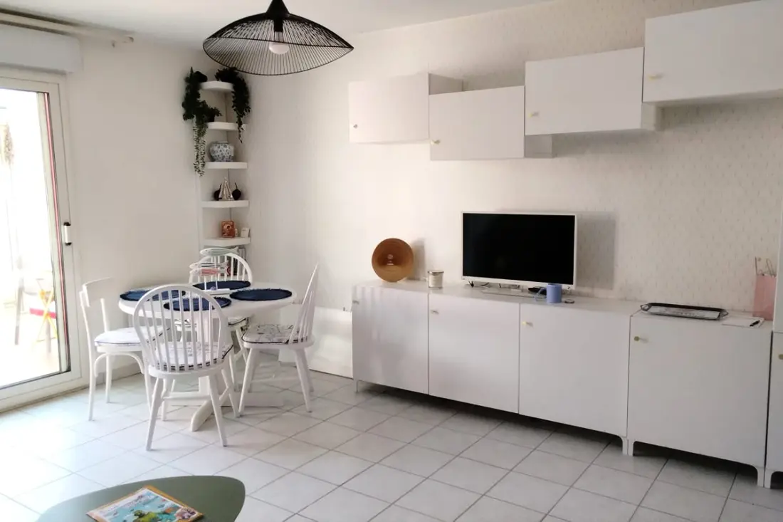 Charming House a kertben La Turballe