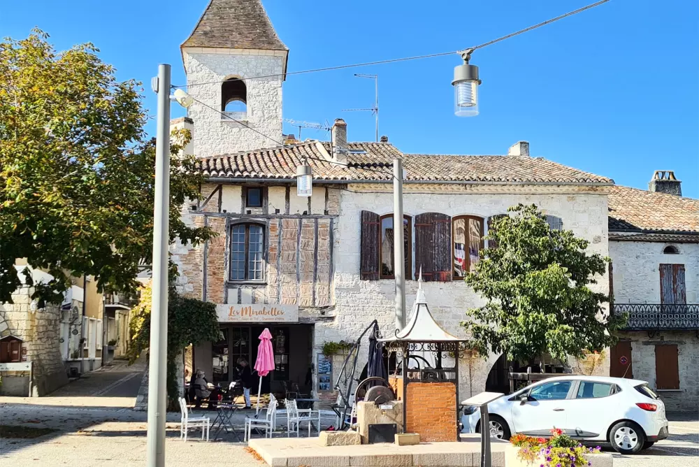 Le Lac Bleu 3 étoiles★★★