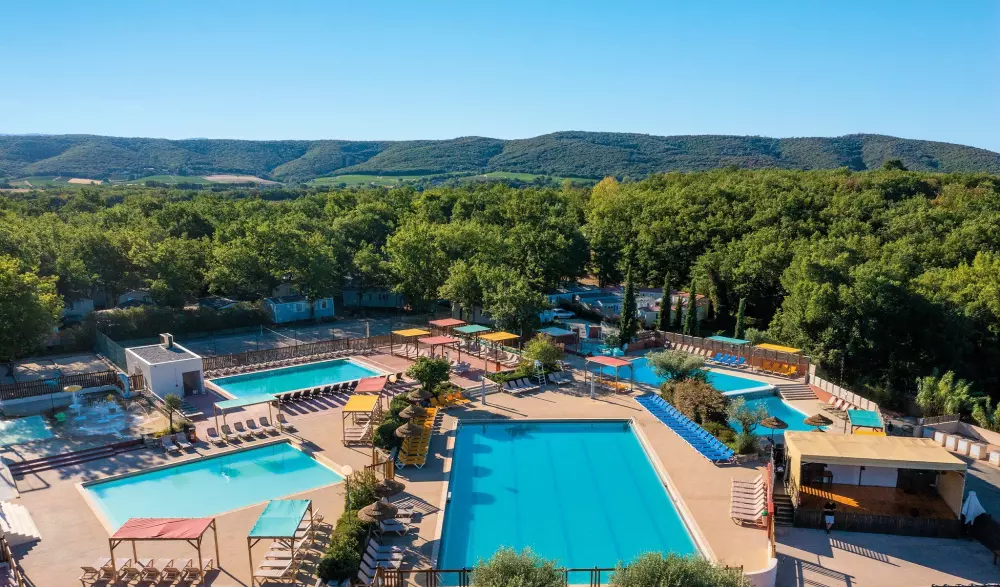 Camping Domaine de Chaussy5 Sterren★★★★★