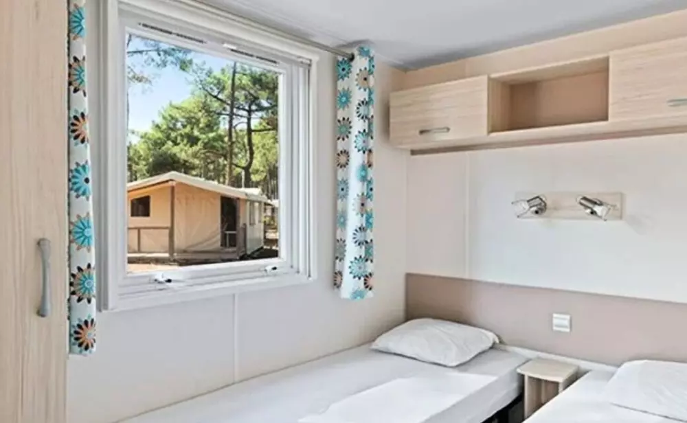 Camping Domaine de Chaussy5 Sterren★★★★★