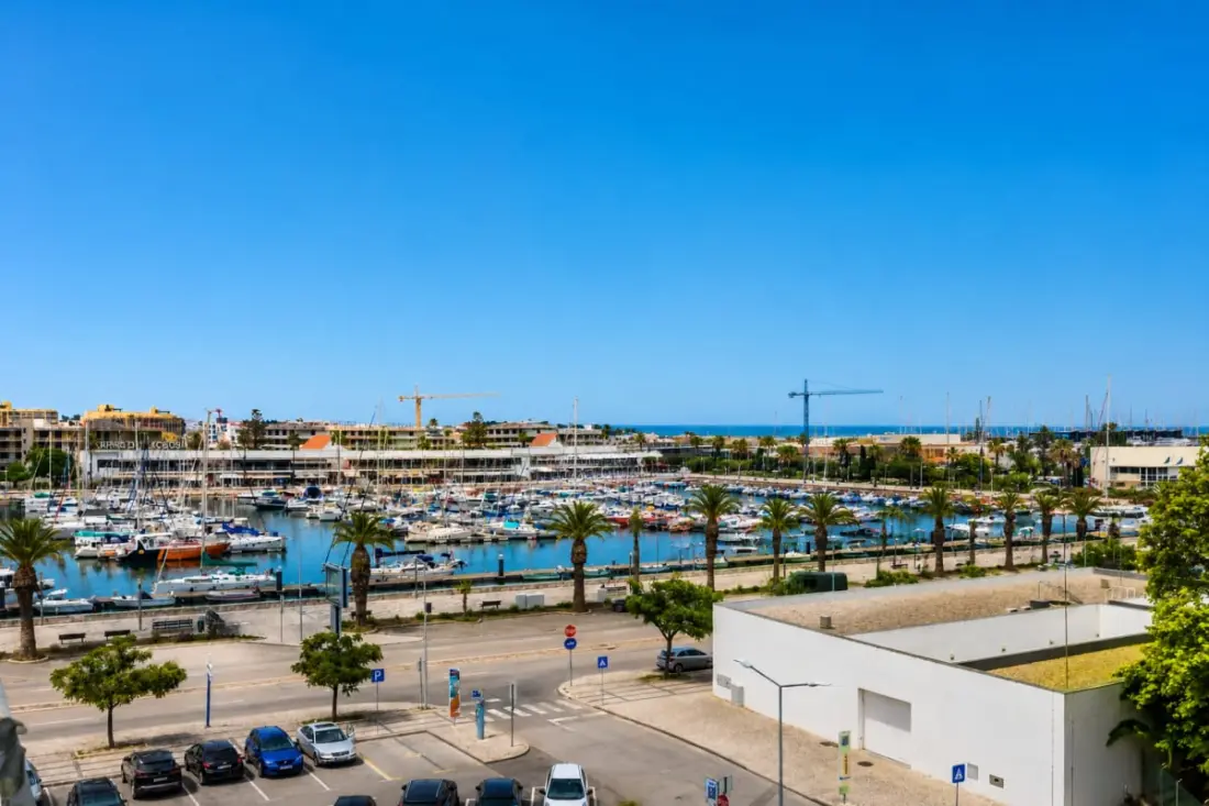 Marina Outlook - A Marina megjelenése Lagos szívében