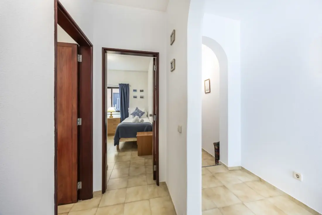 Ross Ross Apartman