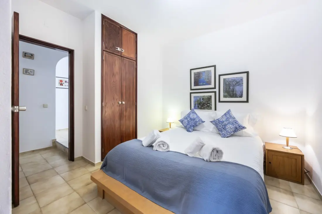Ross Ross Apartman