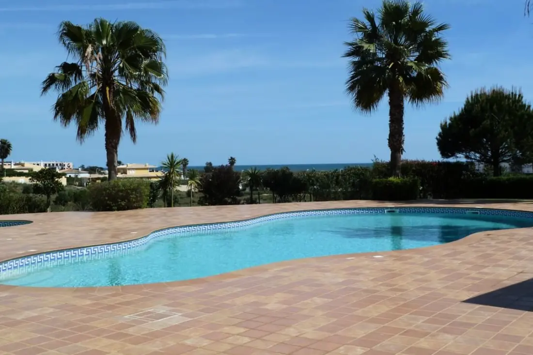 Rouquet - Meia Praia