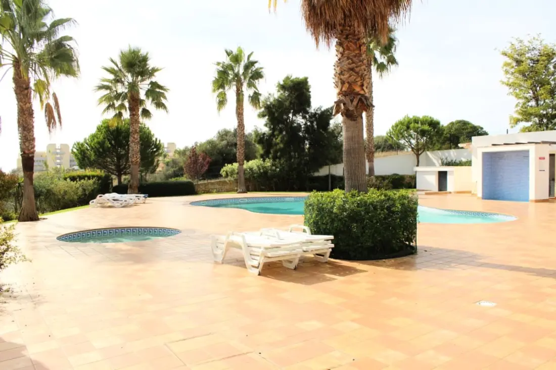 Rouquet - Meia Praia