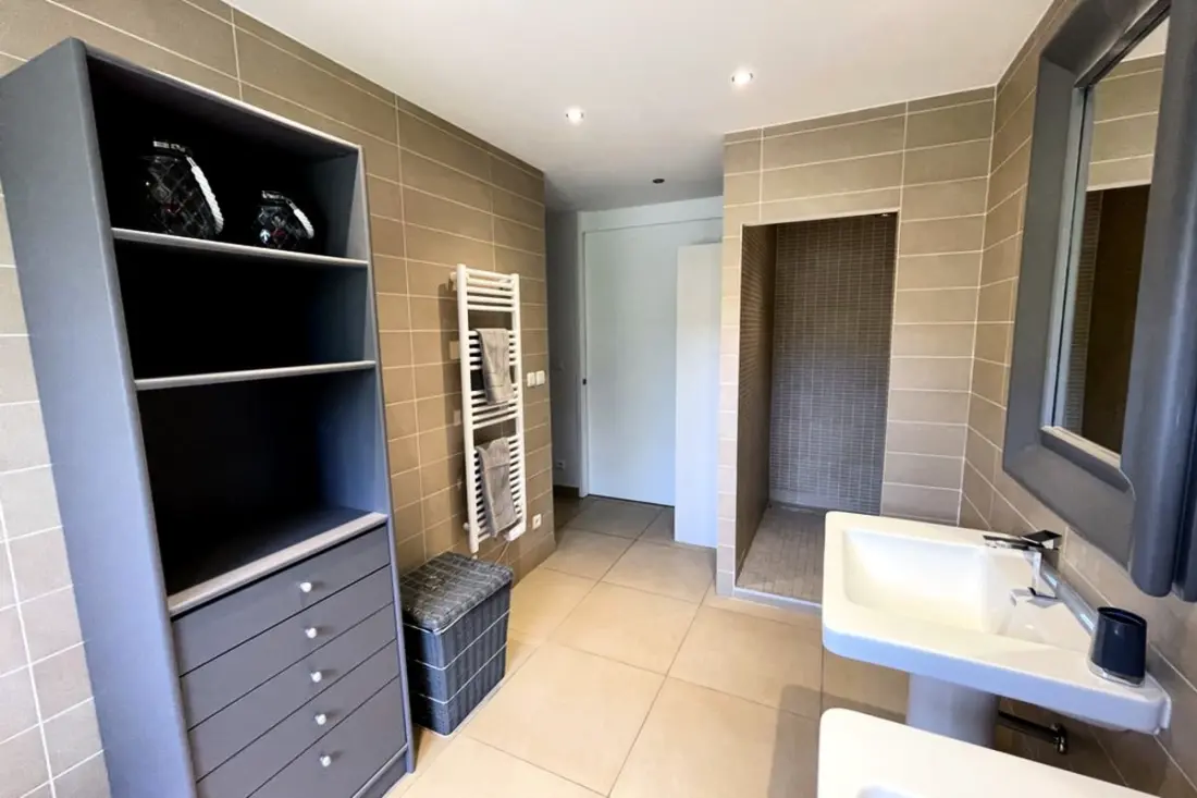 Villa Oasis, úszómedence Jacuzzi Hammam