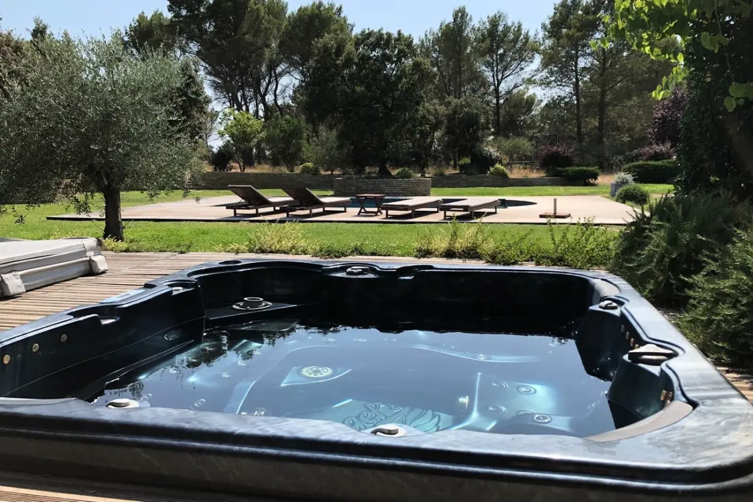 Villa Oasis, úszómedence Jacuzzi Hammam