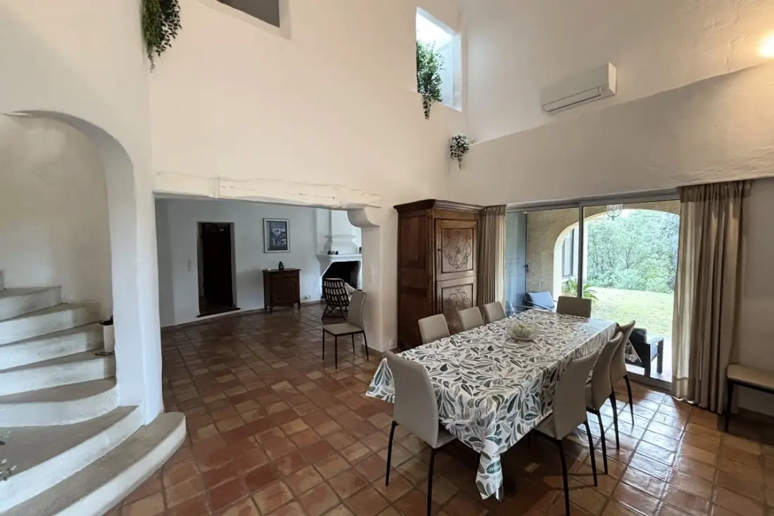Countryside Villa úszási medencével