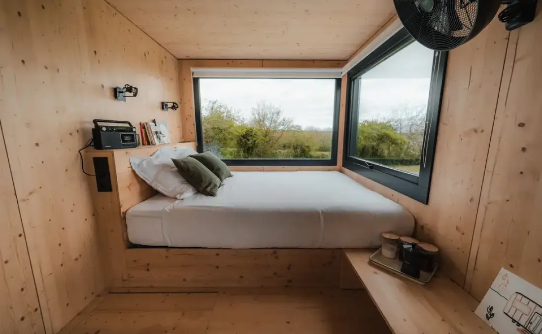 Apple trees - Parcel Tiny House
