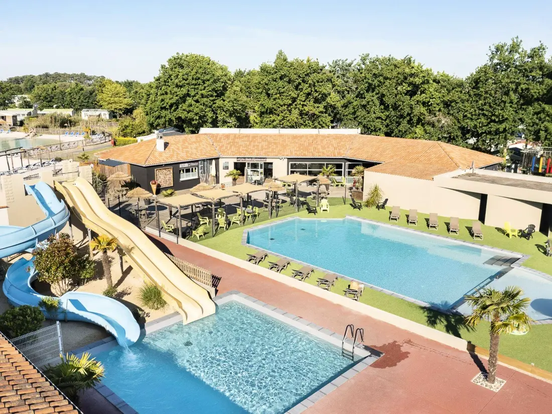 Camping Romanée L'Evasion 4 Sterren★★★★