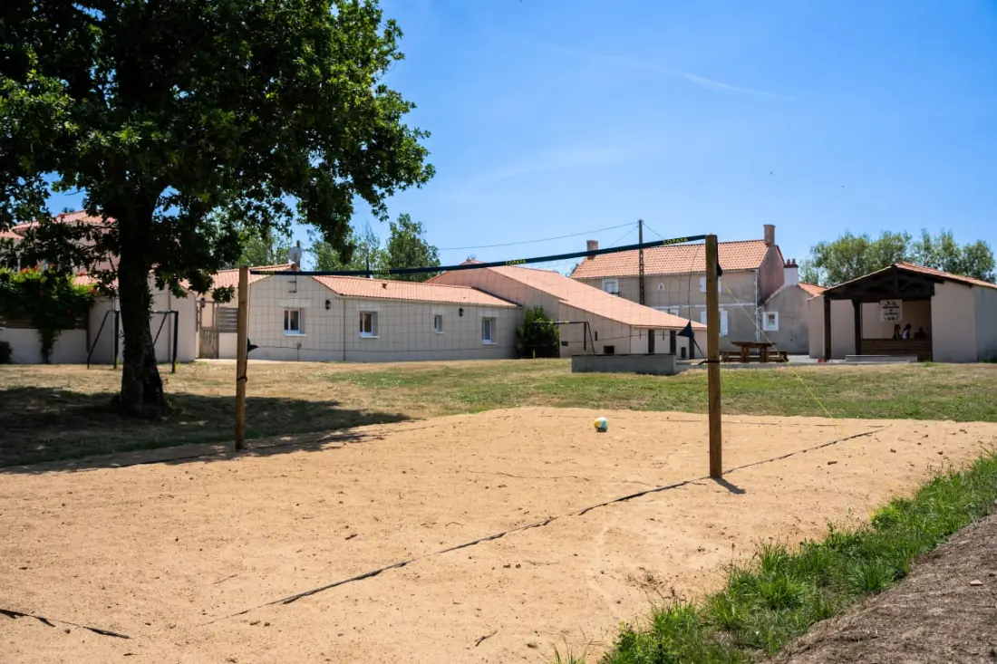 Villa Les Hauts Du Lac: 15 Pers, Úszómedence, Spa, Petanque & Lake