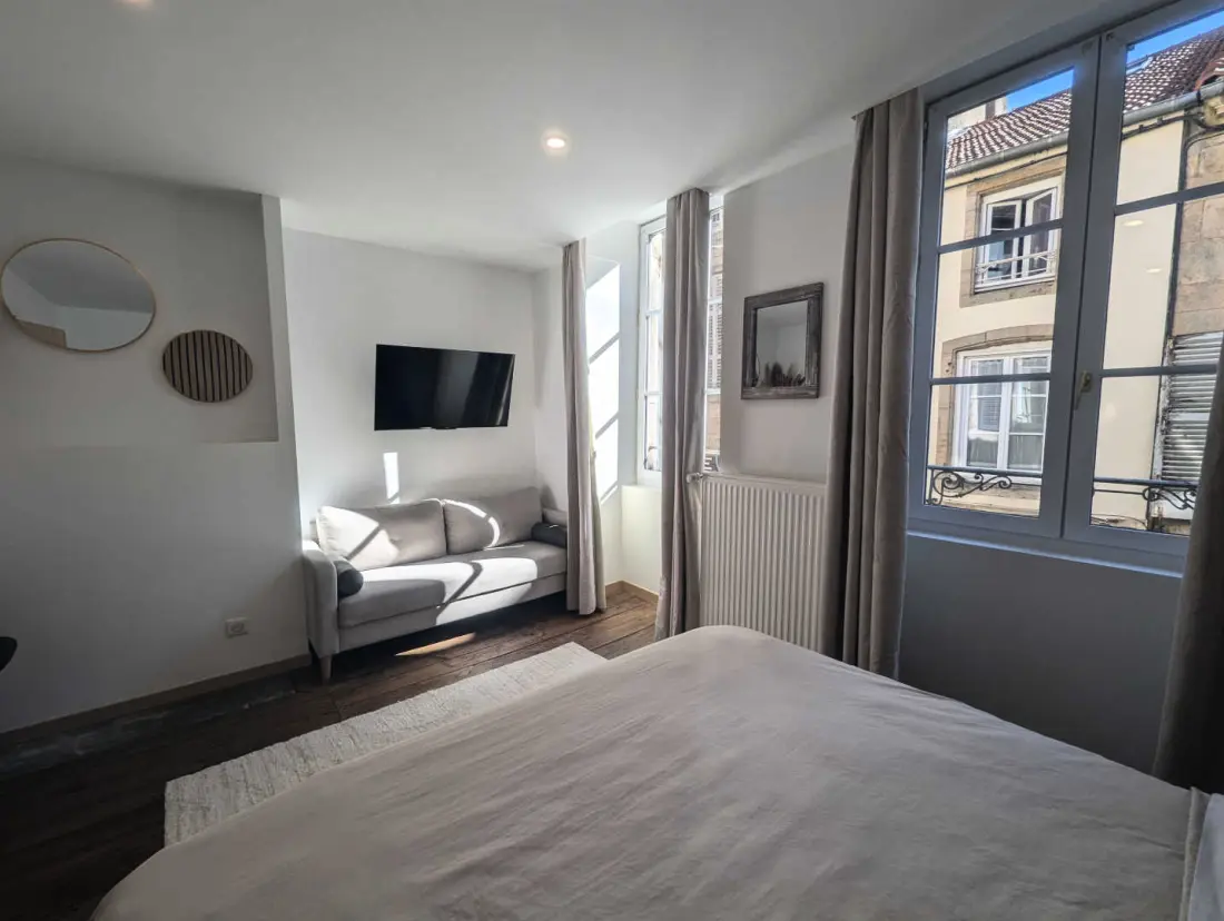 Gîte de France L'Écrin Langrois 3 Ohren