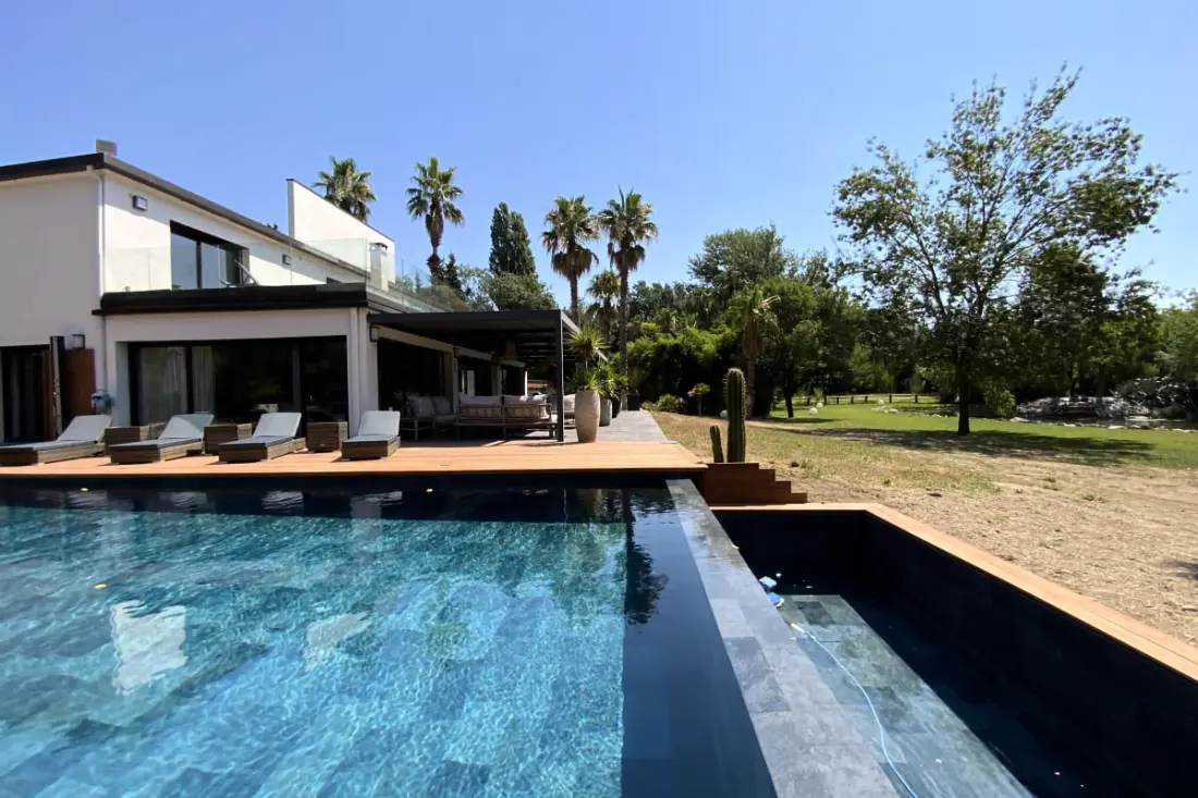 Le Jardin Des Cambrettes Residence - Villa, Pool & Tennis