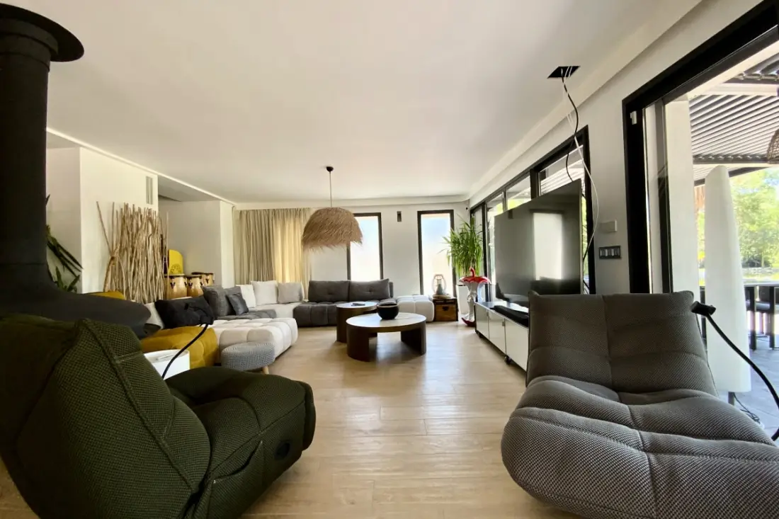 Le Jardin Des Cambrettes Residence - Villa, Pool & Tennis