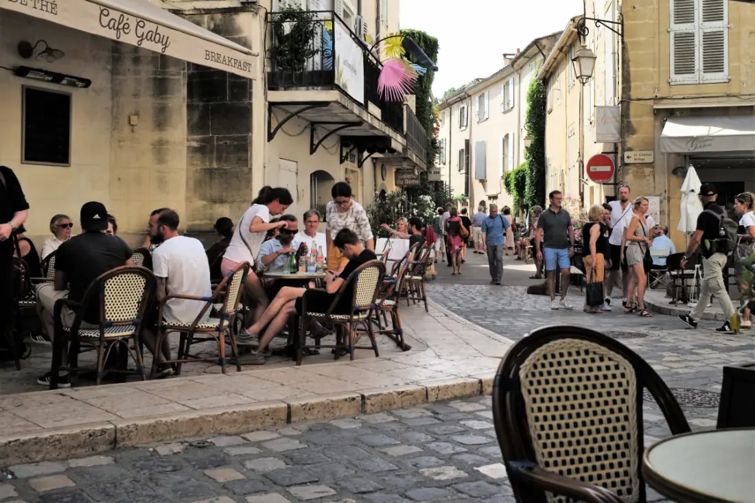 Maison Des Vignes: úszómedence és báj Laurisban