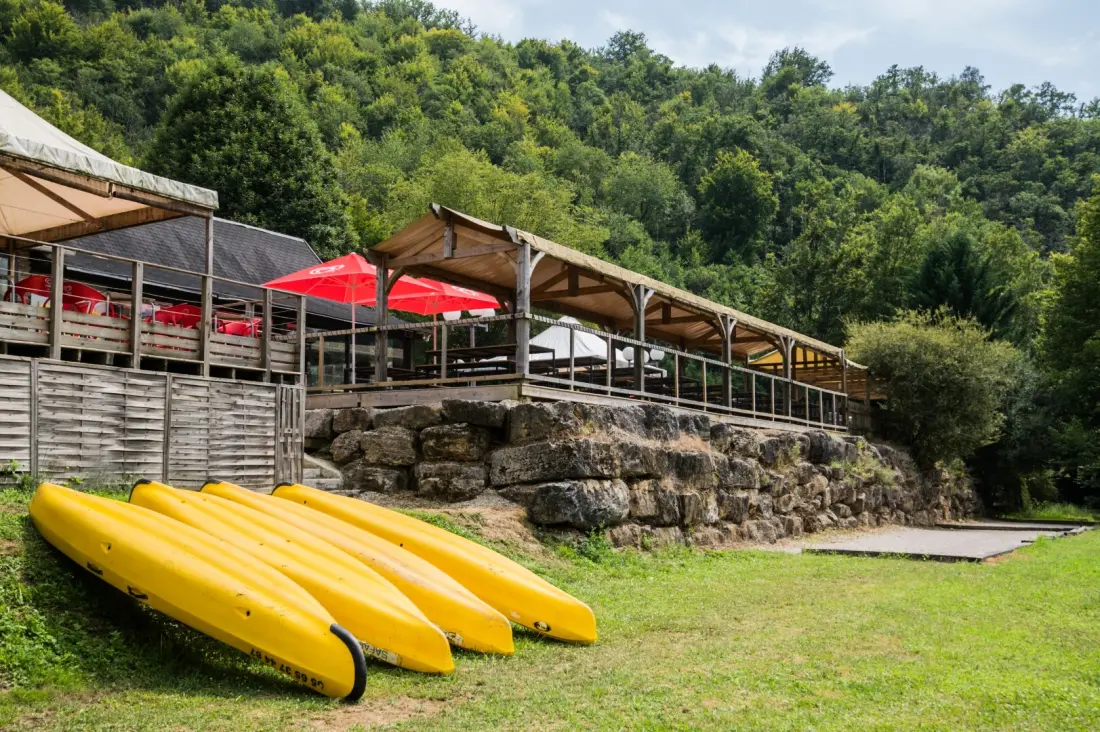 Camping maeva Escapades Le Lac de Laval-de-Cère 3 Sterne★★★
