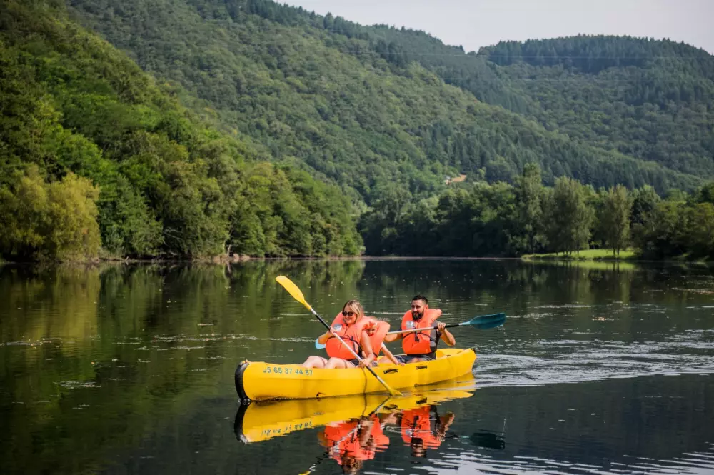 Camping maeva Escapades Le Lac de Laval-de-Cère 3 Sterne★★★