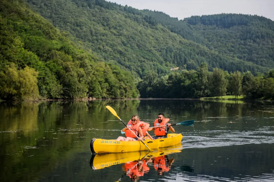 Camping maeva Escapades Le Lac de Laval-de-Cère 3 Sterne★★★