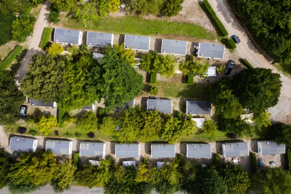 Camping maeva Escapades Le Lac de Laval-de-Cère 3 Sterne★★★