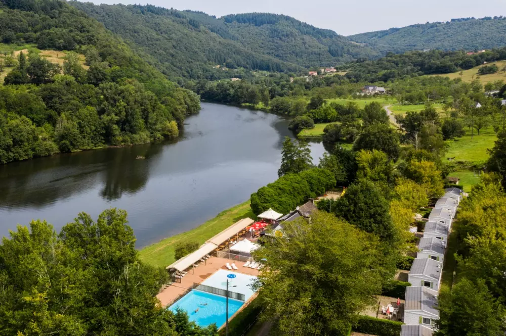 Camping maeva Escapades Le Lac de Laval-de-Cère 3 Sterne★★★