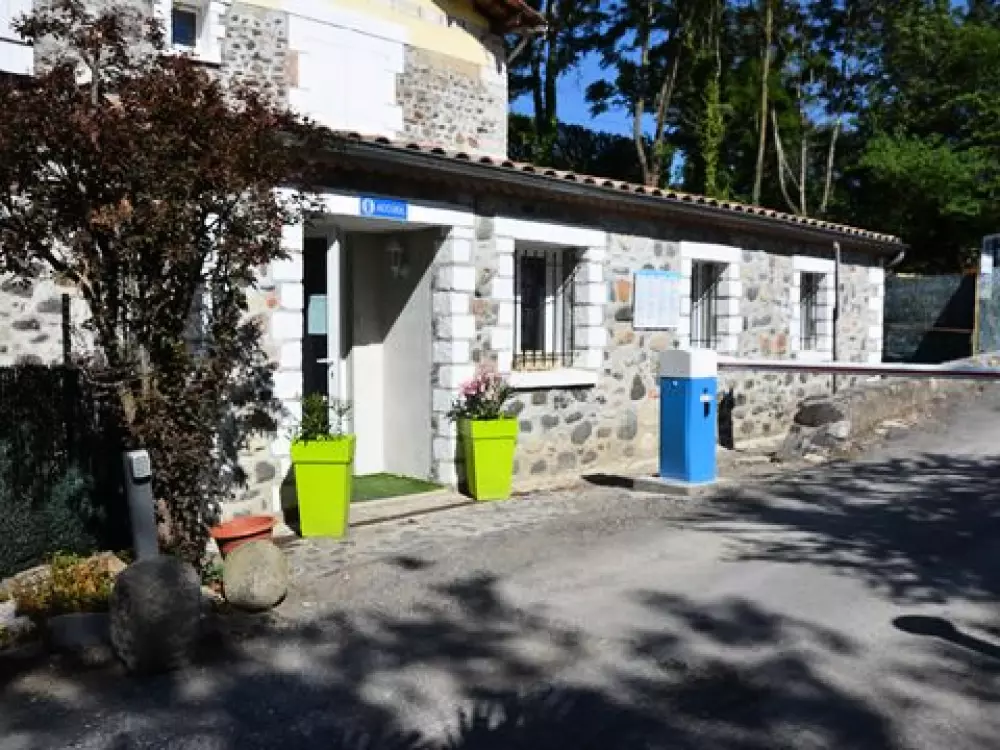 Campsite Les Rives D'Auzon 3 Stars★★★