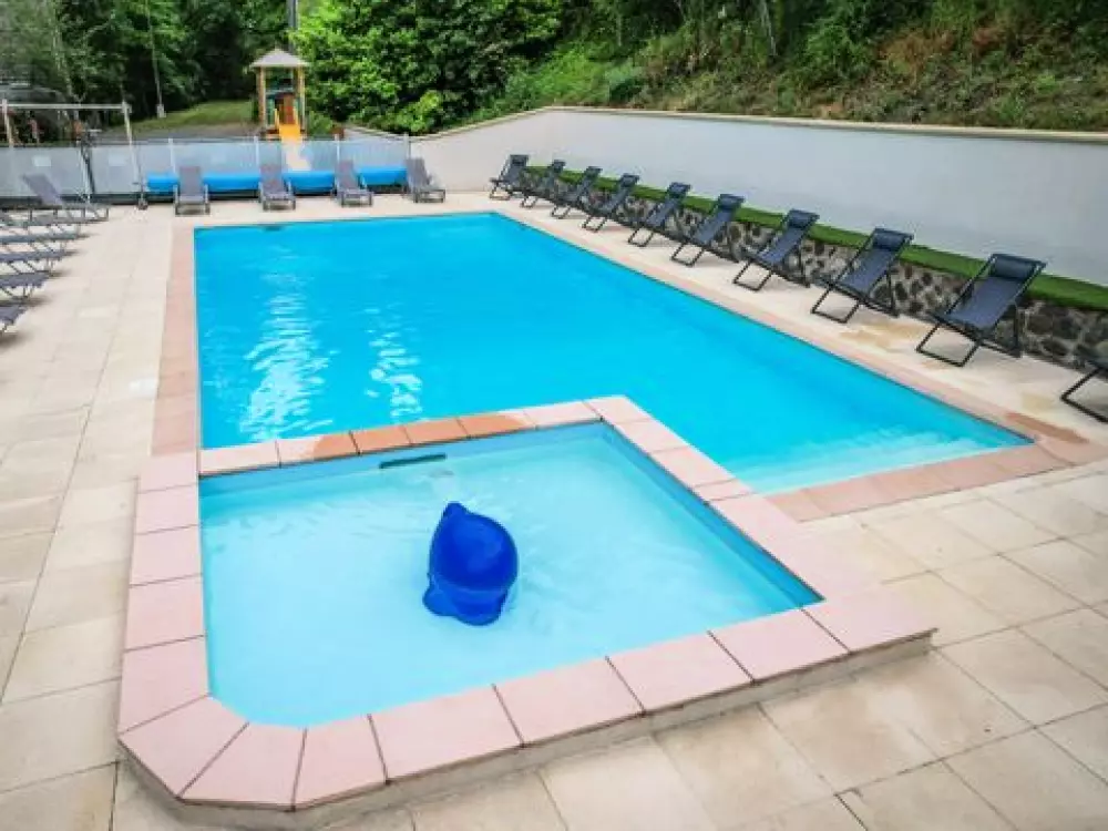 Campsite Les Rives D'Auzon 3 Stars★★★