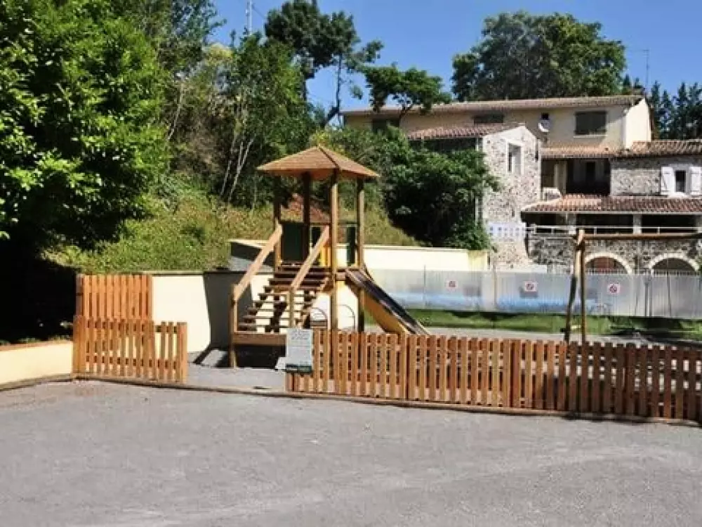 Campsite Les Rives D'Auzon 3 Stars★★★