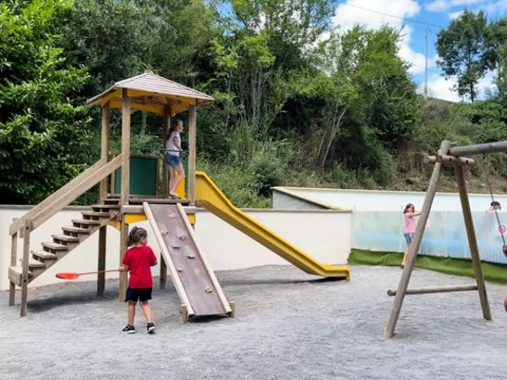 Campsite Les Rives D'Auzon 3 Stars★★★