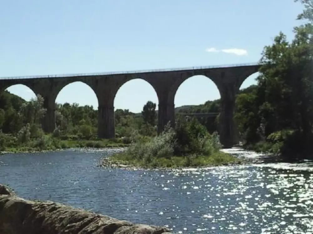 Camping Les Rives D'Auzon 3 étoiles★★★