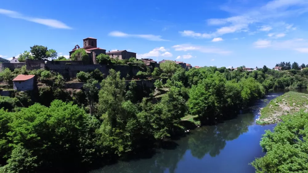 VVF Lavoûte-Chilhac Tæt på