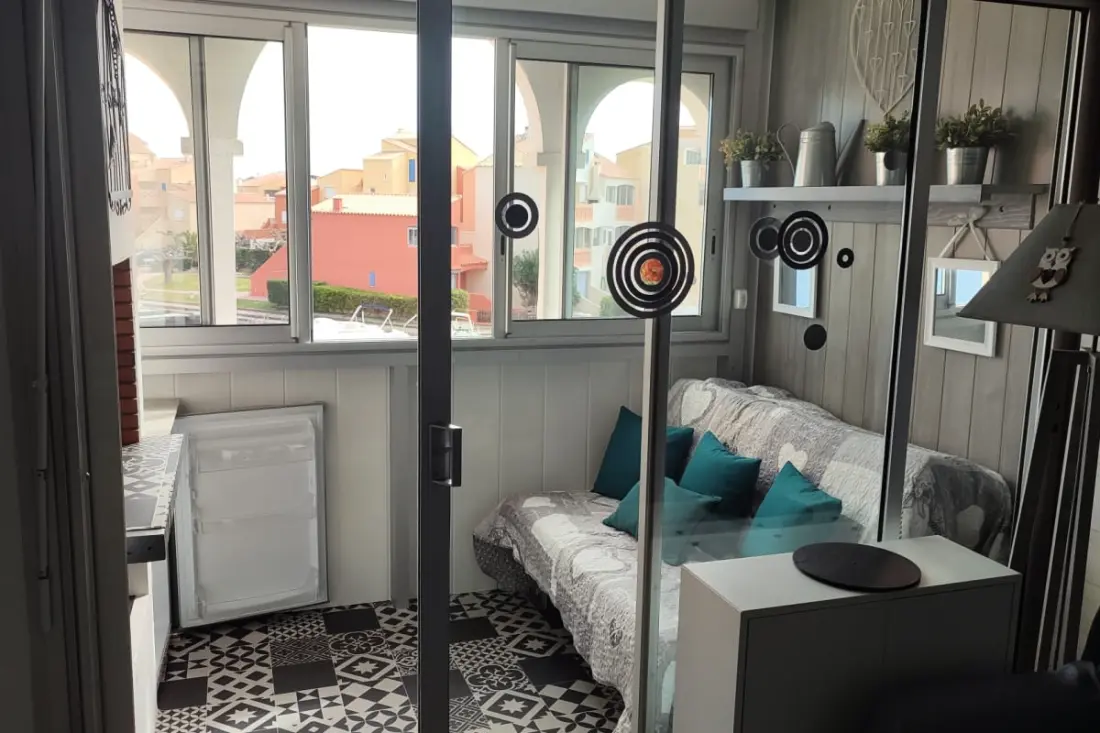 Apartman medencével és parkolóval Le Barcarès