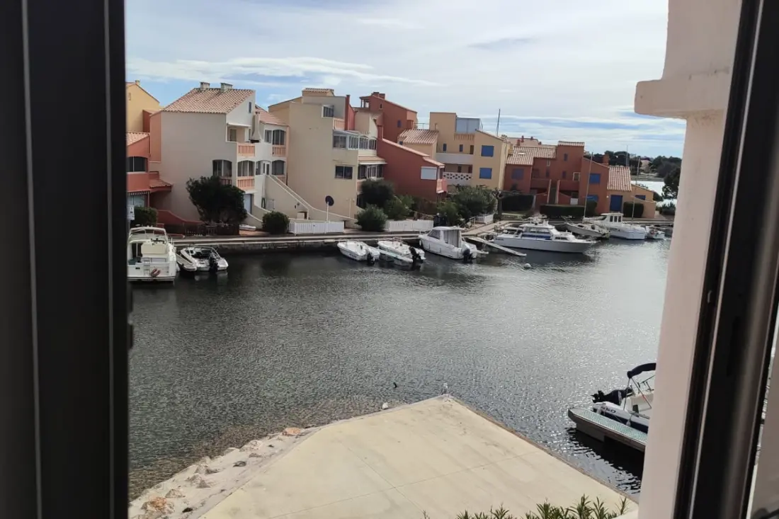 Apartman medencével és parkolóval Le Barcarès