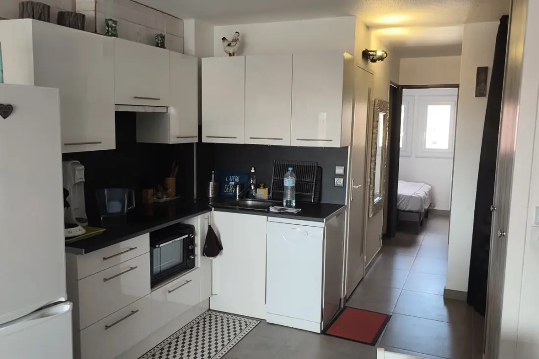 Apartman medencével és parkolóval Le Barcarès
