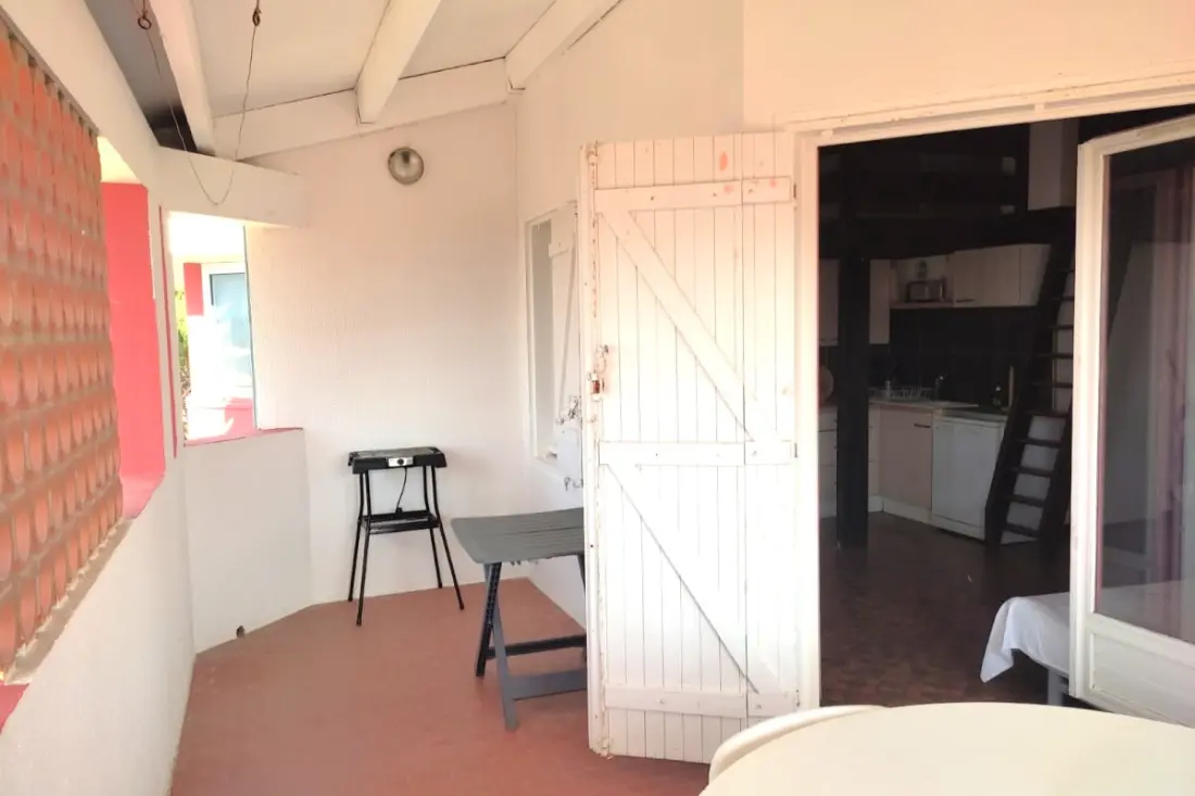 Szép apartman Balcony és tengeri kilátással