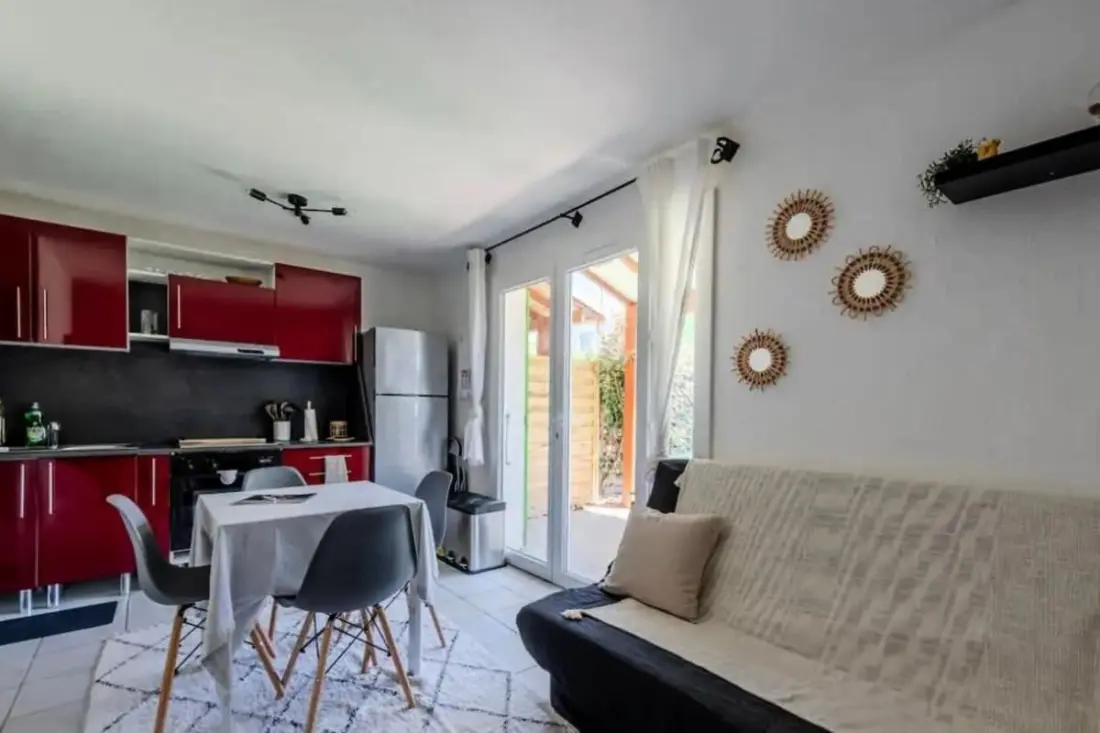 Ház kerttel a strand közelében