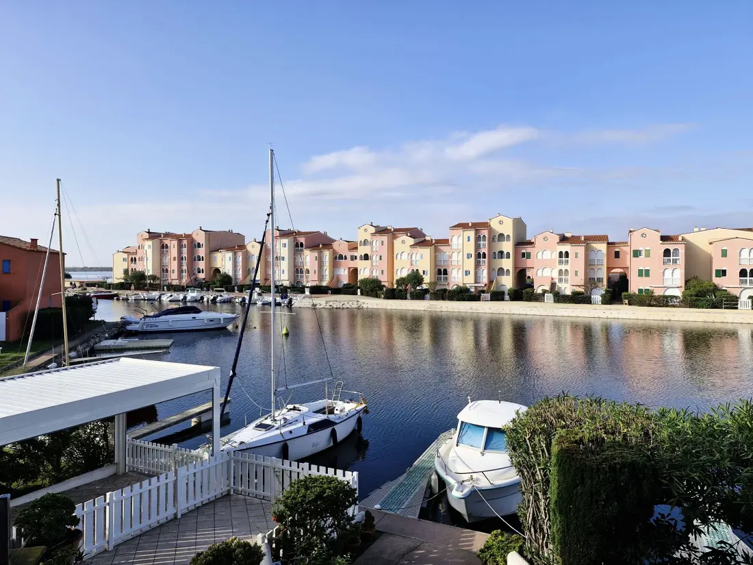 Nautica Residence