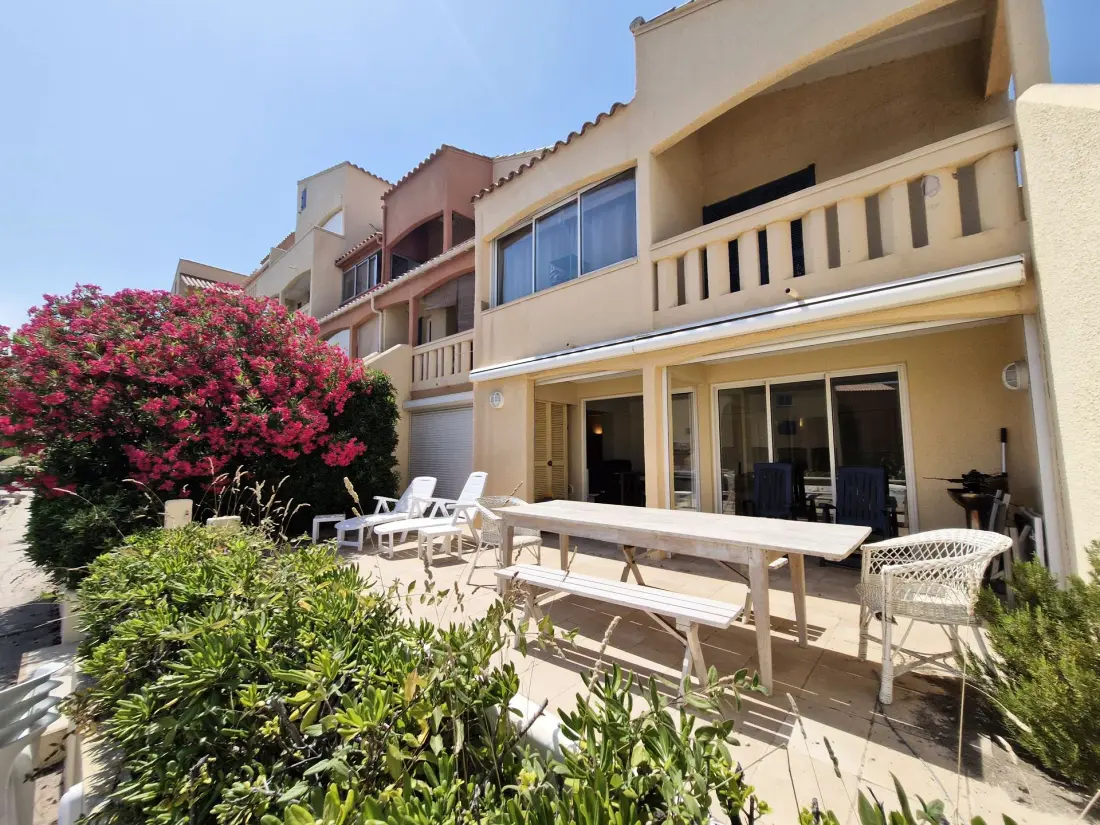 Nautica Residence