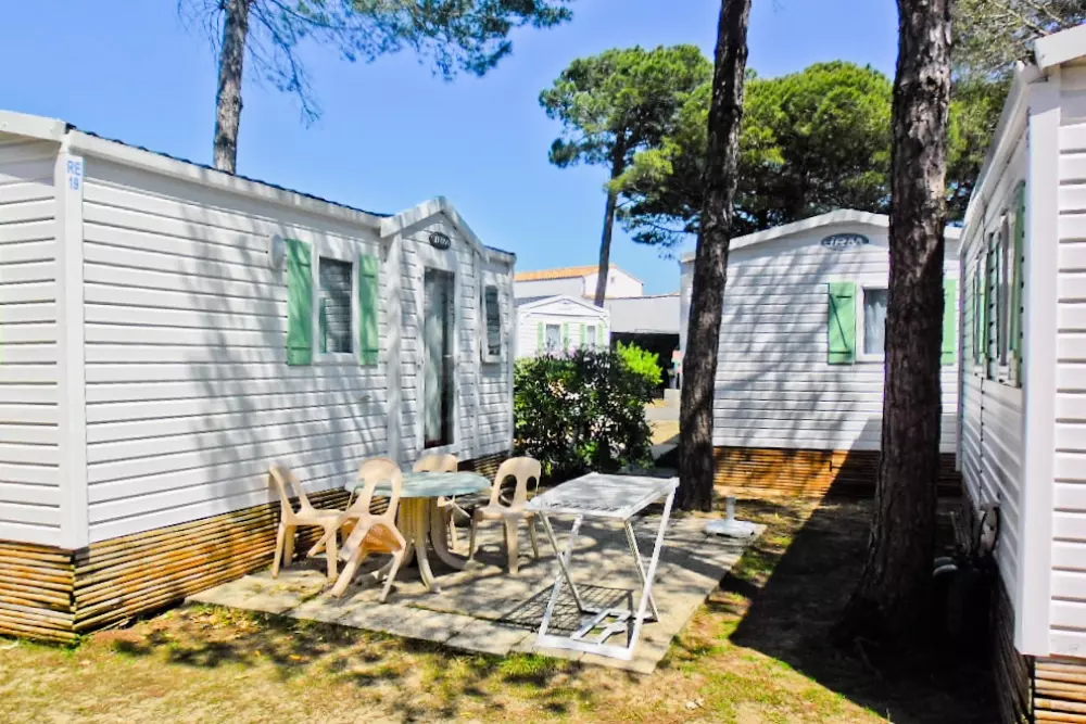 Camping LES VARENNES 4 Sterren★★★★