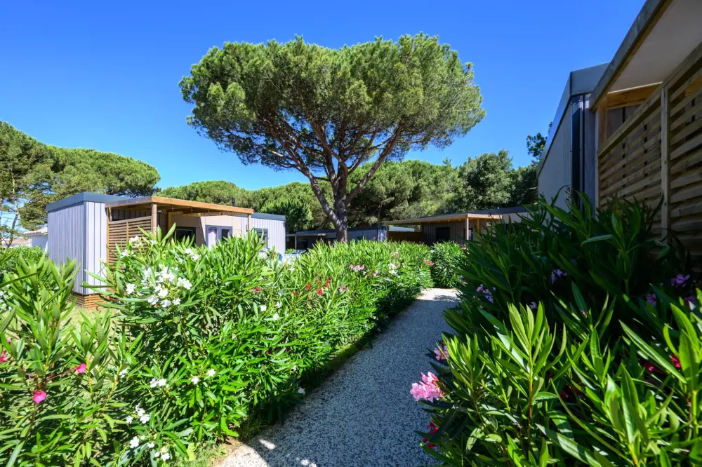 Camping LES VARENNES 4 Sterren★★★★