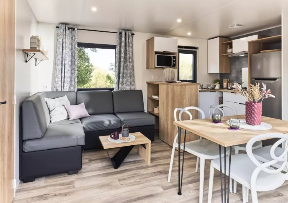 Camping LES VARENNES 4 Sterren★★★★